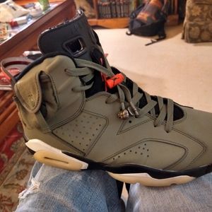 Travis scott cactus jack retro 6s